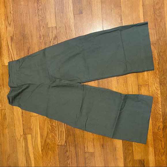 Only Child Dune Pant in olive cotton - Picture 3 of 6